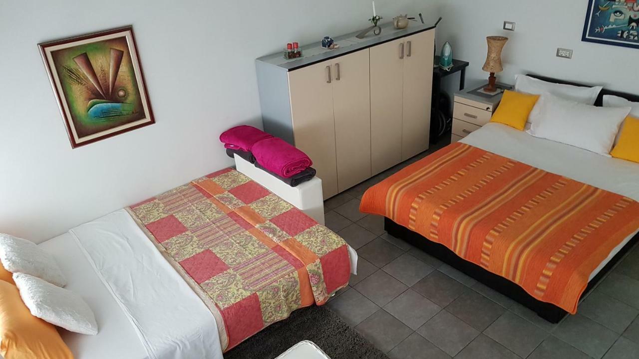 Studio Two Roses Apartman Split Kültér fotó